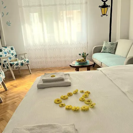 Apartment Center *